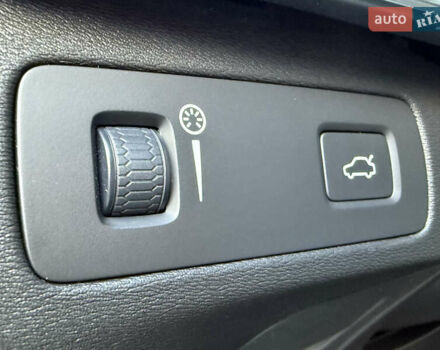 Вольво ХС90 2019 в Черновцах на Automoto.ua Белый Вольво ХС90, объемом двигателя 2 л и пробегом 132 тыс. км за 33300 $, фото 62 на Automoto.ua