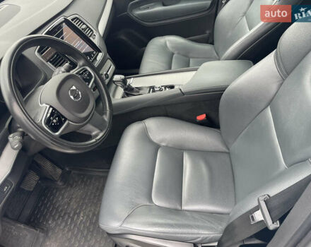 Белый Вольво ХС90, объемом двигателя 1.97 л и пробегом 178 тыс. км за 40500 $, фото 14 на Automoto.ua