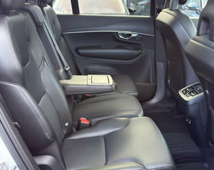 Вольво ХС90 2019 в Черновцах на Automoto.ua Белый Вольво ХС90, объемом двигателя 2 л и пробегом 132 тыс. км за 33300 $, фото 12 на Automoto.ua