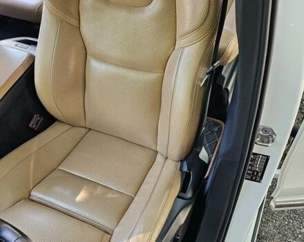 Белый Вольво ХС90, объемом двигателя 1.97 л и пробегом 180 тыс. км за 41500 $, фото 25 на Automoto.ua