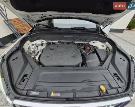 Білий Вольво ХС90, об'ємом двигуна 1.97 л та пробігом 105 тис. км за 41555 $, фото 13 на Automoto.ua