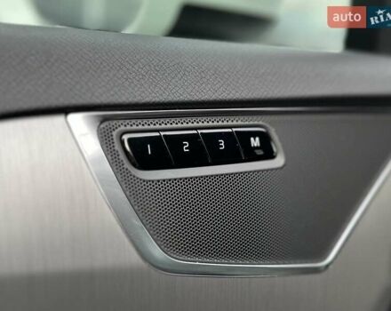 Белый Вольво ХС90, объемом двигателя 1.97 л и пробегом 153 тыс. км за 29999 $, фото 21 на Automoto.ua