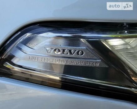 Белый Вольво ХС90, объемом двигателя 1.97 л и пробегом 180 тыс. км за 41500 $, фото 57 на Automoto.ua