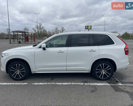 Белый Вольво ХС90, объемом двигателя 1.97 л и пробегом 178 тыс. км за 40500 $, фото 3 на Automoto.ua