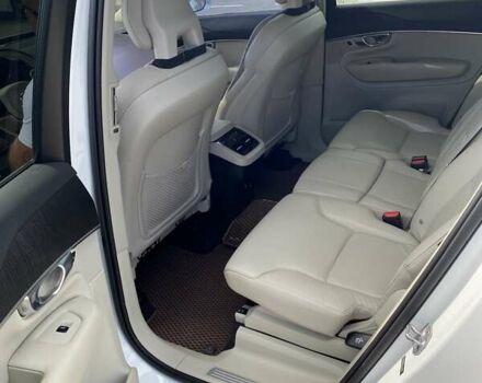 Белый Вольво ХС90, объемом двигателя 1.97 л и пробегом 142 тыс. км за 34500 $, фото 11 на Automoto.ua