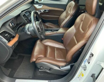 Білий Вольво ХС90, об'ємом двигуна 2 л та пробігом 41 тис. км за 19000 $, фото 6 на Automoto.ua