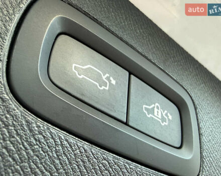 Вольво ХС90 2019 в Черновцах на Automoto.ua Белый Вольво ХС90, объемом двигателя 2 л и пробегом 132 тыс. км за 33300 $, фото 63 на Automoto.ua