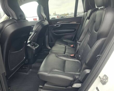 Білий Вольво ХС90, об'ємом двигуна 2 л та пробігом 209 тис. км за 23800 $, фото 6 на Automoto.ua