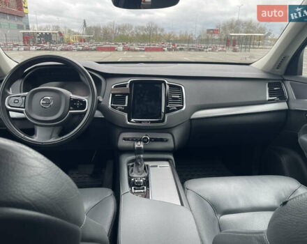 Белый Вольво ХС90, объемом двигателя 1.97 л и пробегом 178 тыс. км за 40500 $, фото 11 на Automoto.ua