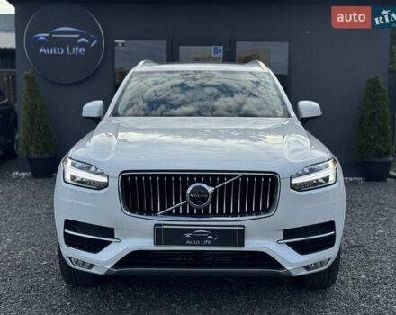 Білий Вольво ХС90, об'ємом двигуна 1.97 л та пробігом 30 тис. км за 35999 $, фото 1 на Automoto.ua