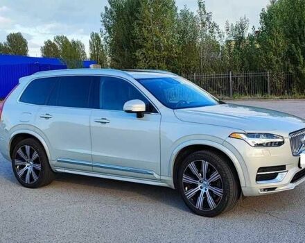 Белый Вольво ХС90, объемом двигателя 0 л и пробегом 89 тыс. км за 28900 $, фото 2 на Automoto.ua