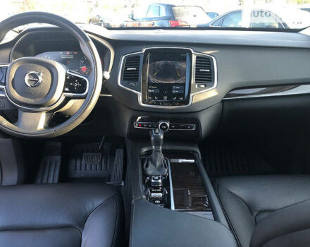 Белый Вольво ХС90, объемом двигателя 2 л и пробегом 33 тыс. км за 39900 $, фото 26 на Automoto.ua