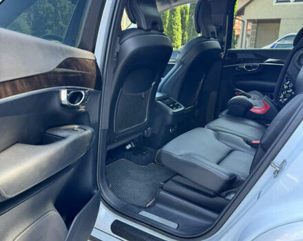 Белый Вольво ХС90, объемом двигателя 1.97 л и пробегом 78 тыс. км за 40000 $, фото 11 на Automoto.ua