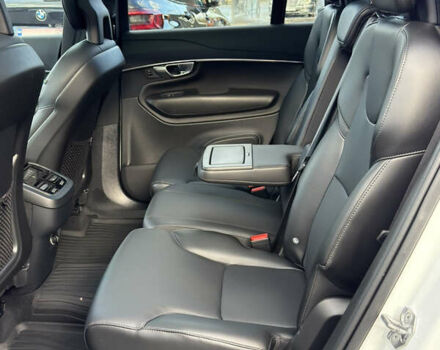 Вольво ХС90 2019 в Черновцах на Automoto.ua Белый Вольво ХС90, объемом двигателя 2 л и пробегом 132 тыс. км за 33300 $, фото 13 на Automoto.ua