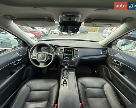Вольво ХС90 2019 в Черновцах на Automoto.ua Белый Вольво ХС90, объемом двигателя 2 л и пробегом 132 тыс. км за 33300 $, фото 14 на Automoto.ua