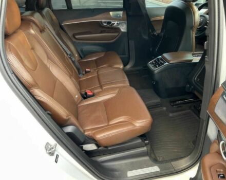 Білий Вольво ХС90, об'ємом двигуна 2 л та пробігом 41 тис. км за 19000 $, фото 8 на Automoto.ua