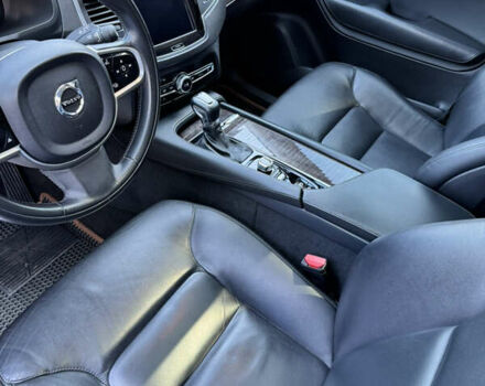 Белый Вольво ХС90, объемом двигателя 1.97 л и пробегом 78 тыс. км за 40000 $, фото 8 на Automoto.ua