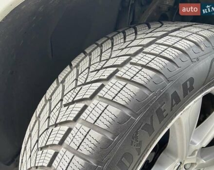 Білий Вольво ХС90, об'ємом двигуна 1.97 л та пробігом 305 тис. км за 31000 $, фото 36 на Automoto.ua