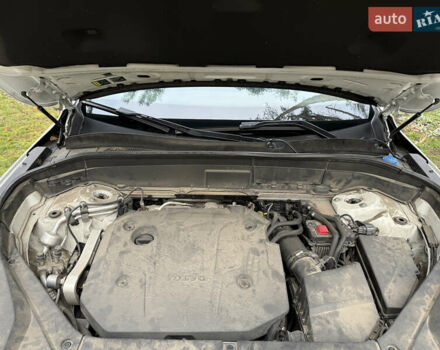 Белый Вольво ХС90, объемом двигателя 2 л и пробегом 145 тыс. км за 38400 $, фото 175 на Automoto.ua