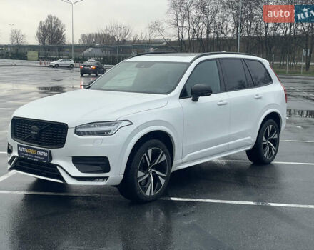 Белый Вольво ХС90, объемом двигателя 1.97 л и пробегом 98 тыс. км за 43500 $, фото 1 на Automoto.ua