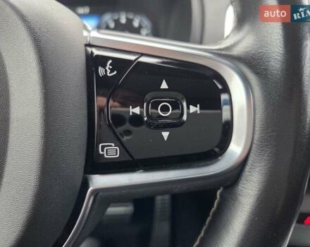 Белый Вольво ХС90, объемом двигателя 1.97 л и пробегом 117 тыс. км за 45500 $, фото 31 на Automoto.ua