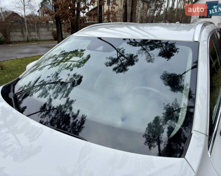 Белый Вольво ХС90, объемом двигателя 2 л и пробегом 145 тыс. км за 38400 $, фото 29 на Automoto.ua