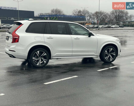 Белый Вольво ХС90, объемом двигателя 1.97 л и пробегом 98 тыс. км за 43500 $, фото 13 на Automoto.ua