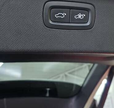 Вольво ХС90 2020 в Черновцах на Automoto.ua Белый Вольво ХС90, объемом двигателя 2 л и пробегом 111 тыс. км за 44000 $, фото 14 на Automoto.ua