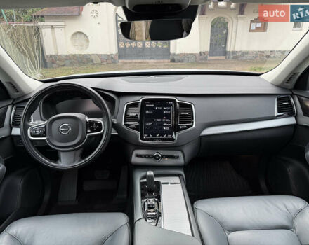 Белый Вольво ХС90, объемом двигателя 2 л и пробегом 145 тыс. км за 38400 $, фото 130 на Automoto.ua