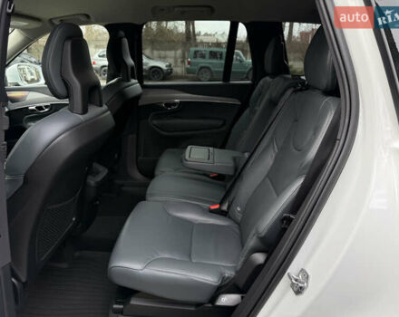 Белый Вольво ХС90, объемом двигателя 2 л и пробегом 145 тыс. км за 38400 $, фото 124 на Automoto.ua