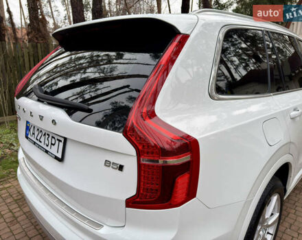 Белый Вольво ХС90, объемом двигателя 2 л и пробегом 145 тыс. км за 38400 $, фото 54 на Automoto.ua