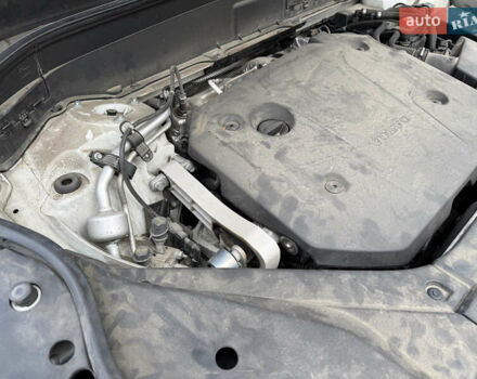 Белый Вольво ХС90, объемом двигателя 2 л и пробегом 145 тыс. км за 38400 $, фото 176 на Automoto.ua