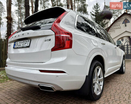 Белый Вольво ХС90, объемом двигателя 2 л и пробегом 145 тыс. км за 38400 $, фото 53 на Automoto.ua