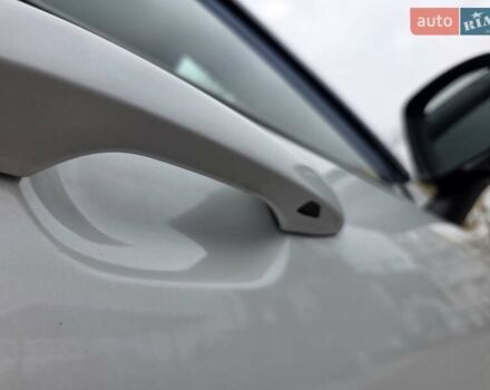 Белый Вольво ХС90, объемом двигателя 1.97 л и пробегом 117 тыс. км за 45500 $, фото 15 на Automoto.ua