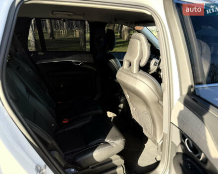 Белый Вольво ХС90, объемом двигателя 1.97 л и пробегом 105 тыс. км за 43500 $, фото 60 на Automoto.ua