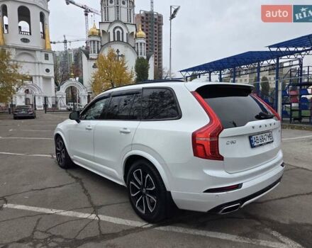 Белый Вольво ХС90, объемом двигателя 1.97 л и пробегом 117 тыс. км за 45500 $, фото 4 на Automoto.ua