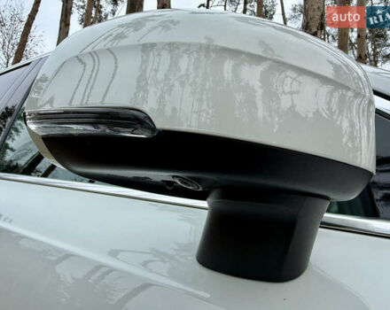 Белый Вольво ХС90, объемом двигателя 2 л и пробегом 145 тыс. км за 38400 $, фото 62 на Automoto.ua