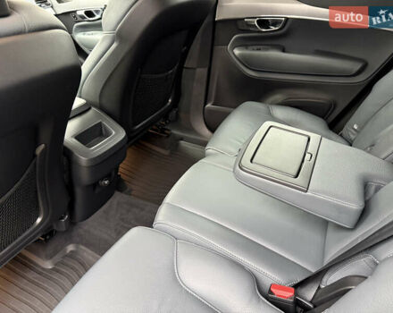 Белый Вольво ХС90, объемом двигателя 2 л и пробегом 145 тыс. км за 38400 $, фото 127 на Automoto.ua