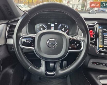 Белый Вольво ХС90, объемом двигателя 1.97 л и пробегом 117 тыс. км за 45500 $, фото 32 на Automoto.ua