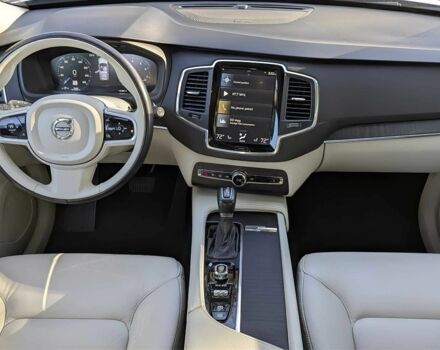 Білий Вольво ХС90, об'ємом двигуна 2 л та пробігом 48 тис. км за 24000 $, фото 7 на Automoto.ua