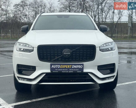 Белый Вольво ХС90, объемом двигателя 1.97 л и пробегом 98 тыс. км за 43500 $, фото 24 на Automoto.ua