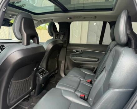 Белый Вольво ХС90, объемом двигателя 2 л и пробегом 32 тыс. км за 14000 $, фото 7 на Automoto.ua