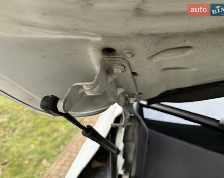 Белый Вольво ХС90, объемом двигателя 2 л и пробегом 145 тыс. км за 38400 $, фото 177 на Automoto.ua