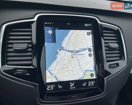 Белый Вольво ХС90, объемом двигателя 1.97 л и пробегом 98 тыс. км за 43500 $, фото 54 на Automoto.ua