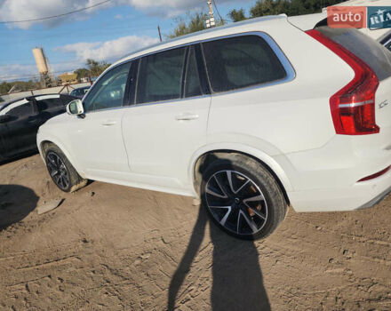 Белый Вольво ХС90, объемом двигателя 1.97 л и пробегом 90 тыс. км за 28500 $, фото 3 на Automoto.ua