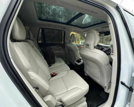 Белый Вольво ХС90, объемом двигателя 2 л и пробегом 46 тыс. км за 28000 $, фото 7 на Automoto.ua