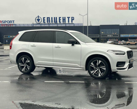 Белый Вольво ХС90, объемом двигателя 1.97 л и пробегом 98 тыс. км за 43500 $, фото 11 на Automoto.ua