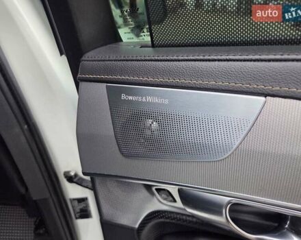 Белый Вольво ХС90, объемом двигателя 1.97 л и пробегом 117 тыс. км за 45500 $, фото 26 на Automoto.ua