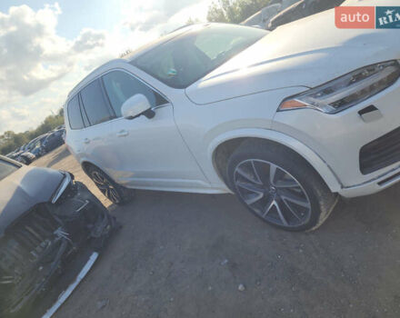 Белый Вольво ХС90, объемом двигателя 1.97 л и пробегом 90 тыс. км за 28500 $, фото 2 на Automoto.ua