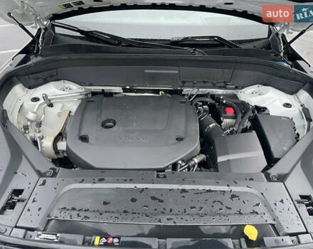 Белый Вольво ХС90, объемом двигателя 1.97 л и пробегом 98 тыс. км за 43500 $, фото 59 на Automoto.ua